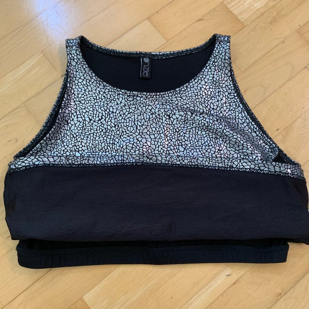 Onzie Black and Silver Crop Top - Picture 6 of 7